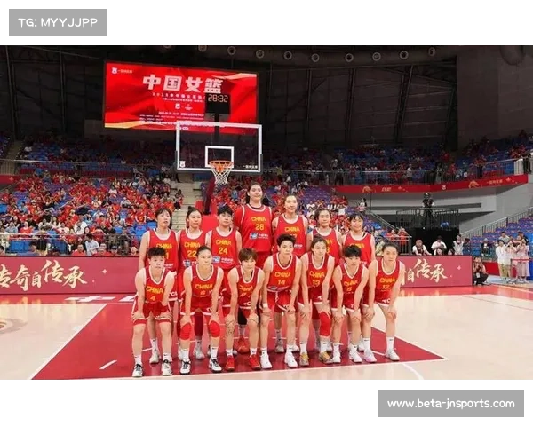 印尼女篮举行入旗仪式 总统视频致辞激励球队勇往直前 印尼女篮举行入旗仪式 总统视频致辞激励球队勇往直前