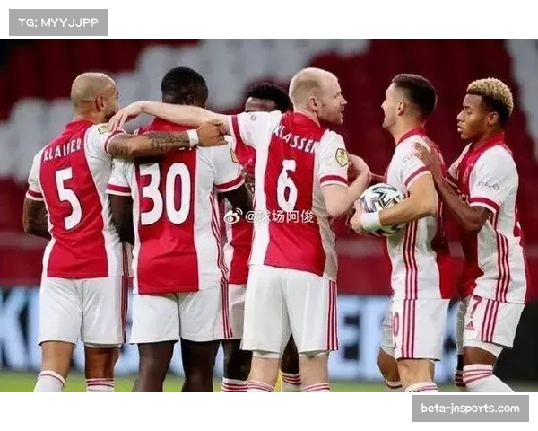 乌德勒支主场3-2力克阿贾克斯 送对手联赛两连败