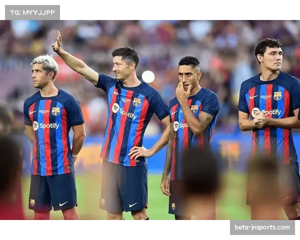 巴萨攻防表现均衡但净胜分有限，排名暂居联赛中游